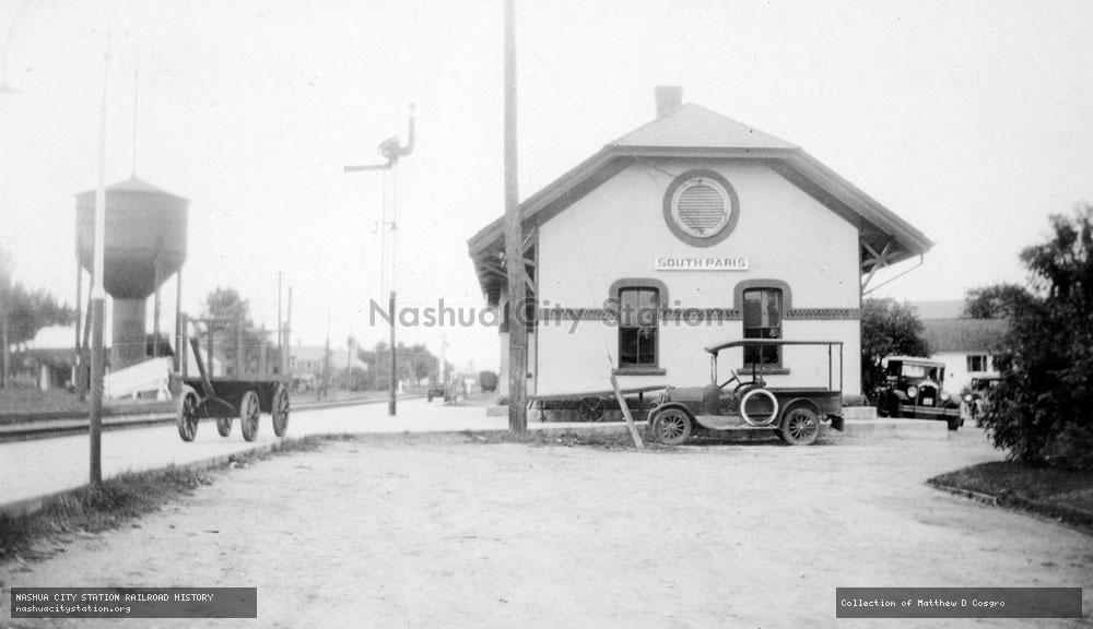 Postcard: Grand Trunk Railroad station, South Paris, Maine